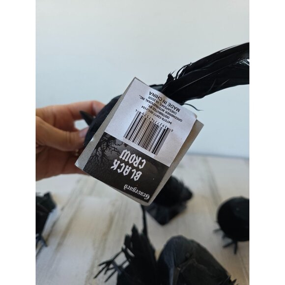 Greenbrier graveyard Crow Bird Halloween realistic prop feather decor - Picture 8 of 11